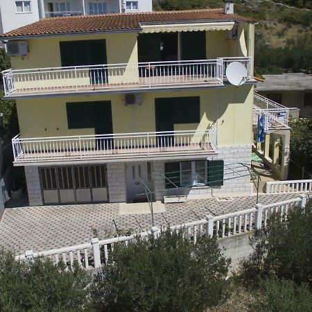 Maglic Apartment Duće Kültér fotó