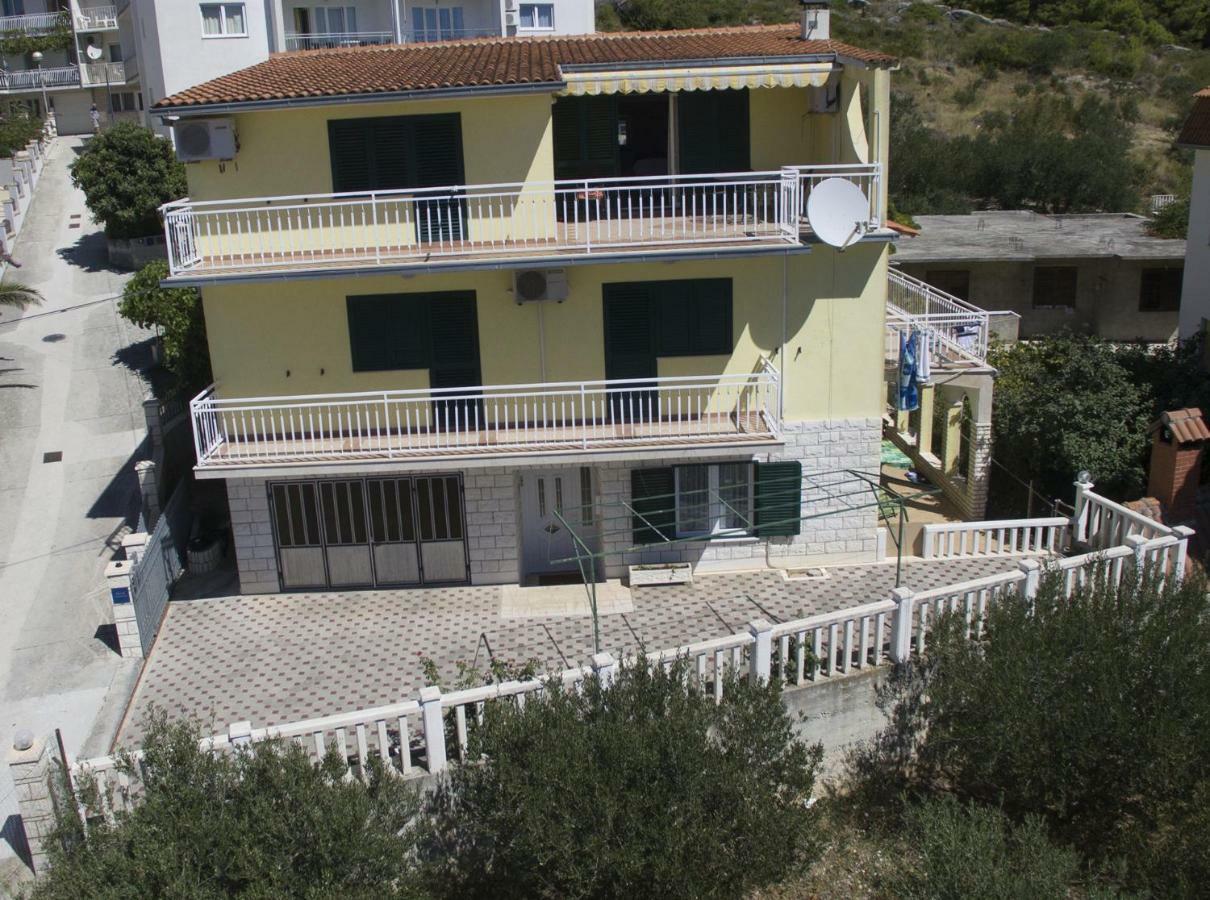 Maglic Apartment Duće Kültér fotó