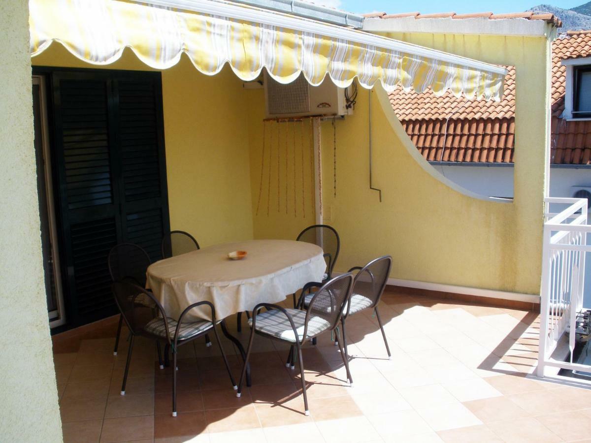 Maglic Apartment Duće Kültér fotó