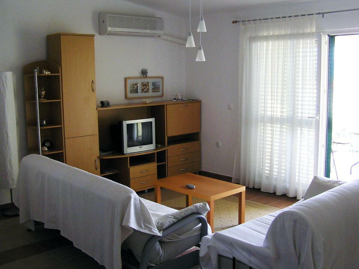 Maglic Apartment Duće Kültér fotó